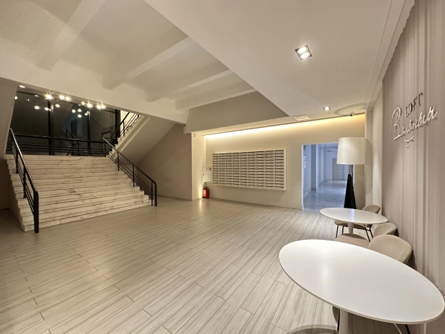 Купить квартиру в Москве. Вариант № 8168989, 11, площадь -  квм, цена 11999999 рублей