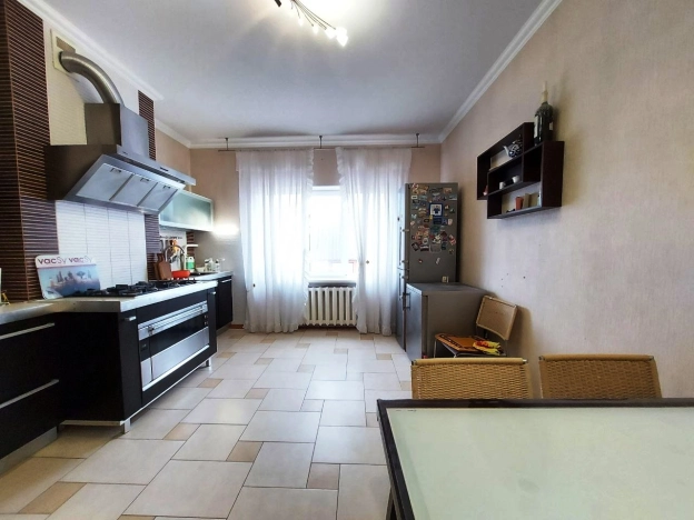 Купить дом в Белгороде. Вариант № 5556, 6, площадь -  квм, цена 11800000 рублей