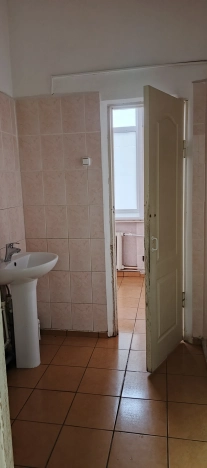 Снять коммерческую недвижимость в Владимире. Вариант № 8357683, 4, площадь -  квм, цена 23590 рублей