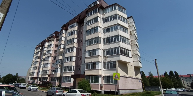 Купить однокомнатную квартиру в Микрорайоне Новый-2 в Белгороде. Вариант № 218003, 0, площадь -  квм, цена 4050000 рублей