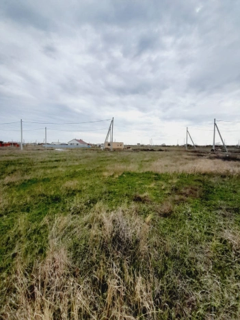 Купить земельный участок на улице Заречная в Республике Калмыкия. Вариант № 33334, 5, площадь -  квм, цена 1100000 рублей