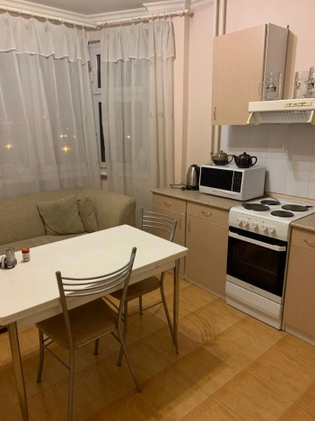 Купить двухкомнатную квартиру на улице Юбилейный проспект в Реутове. Вариант № 9849841, 16, площадь -  квм, цена 10900000 рублей