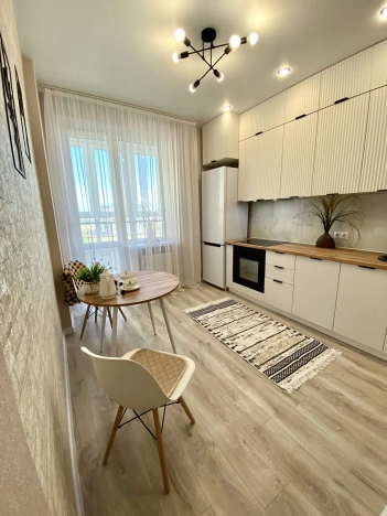 Купить квартиру в ЖК Абрикосово в Краснодаре. Вариант № 6631050, 0, площадь -  квм, цена 5690000 рублей