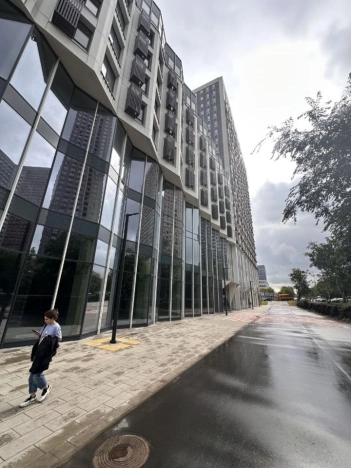 Купить квартиру на вторичке в ЖК HighWay в Москве. Вариант № 9577391, 3, площадь -  квм, цена 9800000 рублей