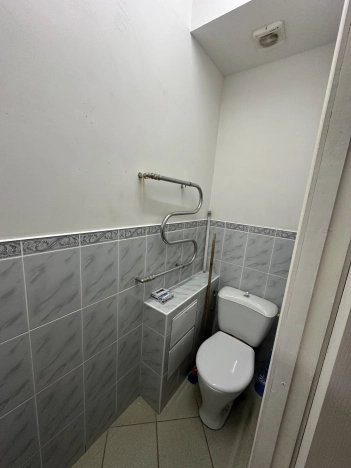 Купить коммерческую недвижимость свободного назначения в Сыктывкаре. Вариант № 24188, 4, площадь -  квм, цена 4990000 рублей