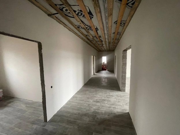 Купить дом в Строителе. Вариант № 10817722, 7, площадь -  квм, цена 10800000 рублей