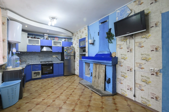 Купить дом в Москве. Вариант № 6843672, 12, площадь - квм, цена 9900000 рублей
