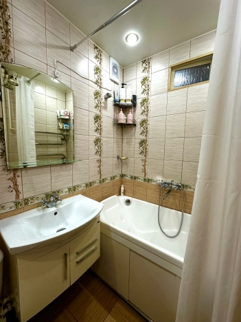 Купить квартиру в Северодвинске. Вариант № 8990466, 8, площадь -  квм, цена 4750000 рублей