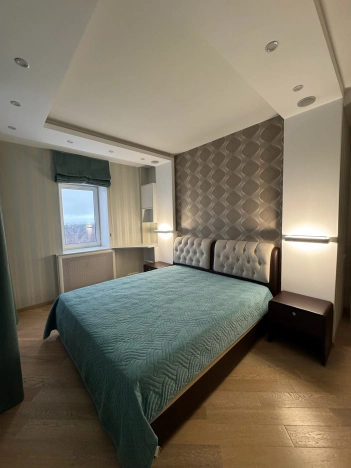 Купить трехкомнатную квартиру на улице Смолячкова в Санкт-Петербурге. Вариант № 10541849, 10, площадь - квм, цена 18990000 рублей