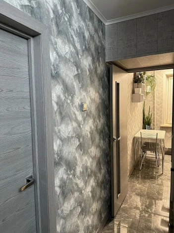 Купить однокомнатную квартиру в Омске. Вариант № 6153329, 4, площадь -  квм, цена 3950000 рублей