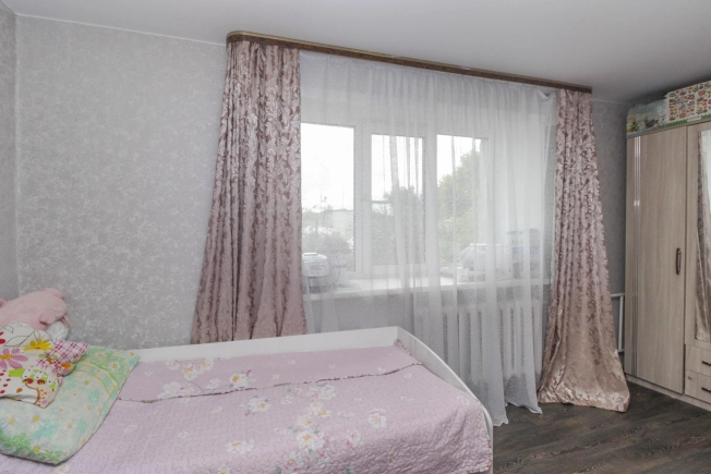 Купить двухкомнатную квартиру в Омске. Вариант № 3958769, 3, площадь -  квм, цена 2900000 рублей