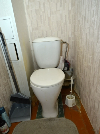 Купить трехкомнатную квартиру в Новосибирской области. Вариант № 7970236, 9, площадь -  квм, цена 7100000 рублей