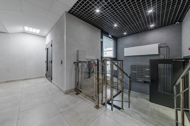 Купить двухкомнатную квартиру в районе Московский в Санкт-Петербурге. Вариант № 41040, 27, площадь -  квм, цена 10000000 рублей