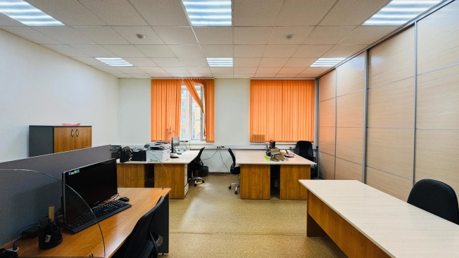 Снять коммерческую недвижимость в Новосибирске. Вариант № 1713, 0, площадь -  квм, цена 39000 рублей