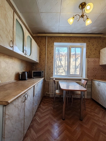 Купить квартиру на улице Пролетарская в Благовещенске. Вариант № 28577, 1, площадь - квм, цена 7500000.0000 рублей