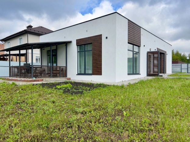 Купить дом на улице Спортивная в Пензенской области. Вариант № 2487109, 5, площадь - квм, цена 26500000 рублей