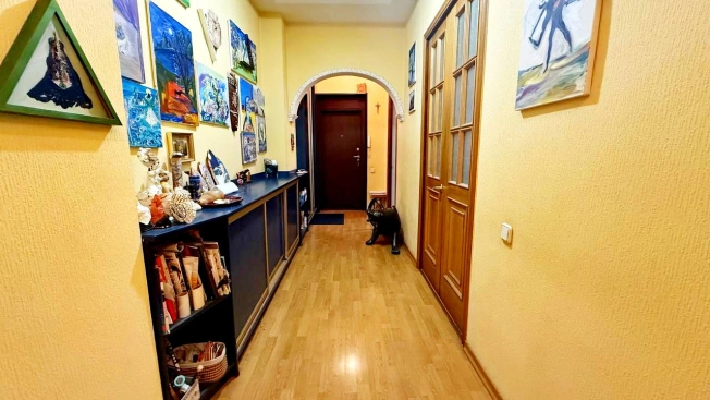 Купить квартиру в Москве. Вариант № 8867232, 13, площадь - квм, цена 24500000 рублей