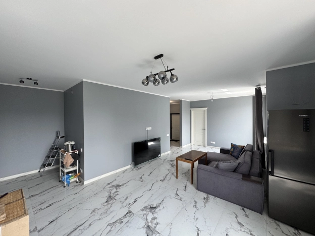 Купить трехкомнатную квартиру на вторичке в Калужской области. Вариант № 926757, 3, площадь -  квм, цена 10290000 рублей