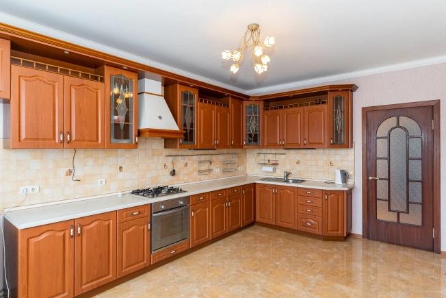 Купить трехкомнатную квартиру в Микрорайоне Лимончики, Ковров в Коврове. Вариант № 2900798, 0, площадь -  квм, цена 11000000 рублей