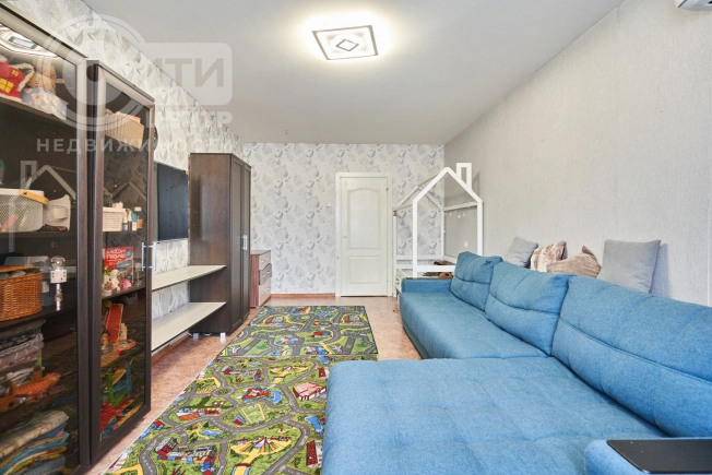 Купить однокомнатную квартиру в ЖК Ласточкино в Воронеже. Вариант № 2881383, 6, площадь -  квм, цена 3800000 рублей