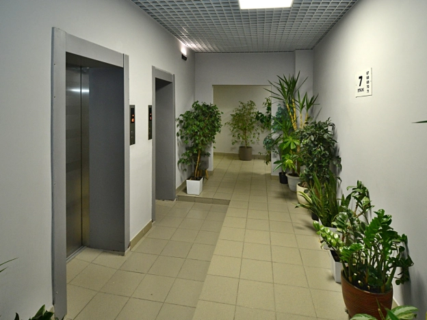 Купить трехкомнатную квартиру в районе Центральный в Новосибирске. Вариант № 1767962, 40, площадь -  квм, цена 30000000 рублей