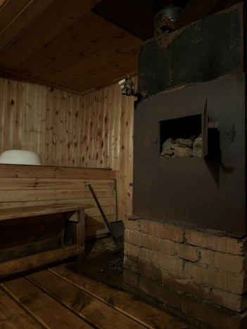 Купить дом на улице Сиреневая в Тюменской области. Вариант № 57642, 14, площадь -  квм, цена 900000 рублей