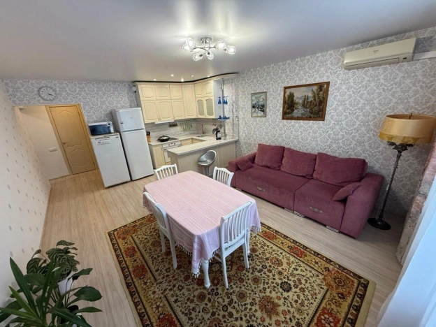 Купить двухкомнатную квартиру в Новосибирске. Вариант № 9677271, 0, площадь -  квм, цена 5895000 рублей