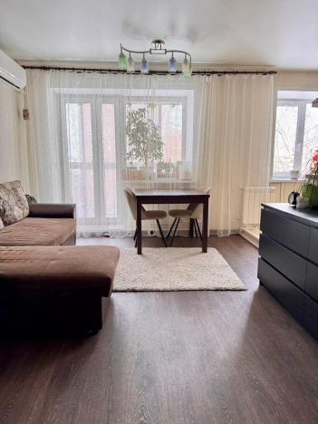 Купить двухкомнатную квартиру в ЦАО в Новосибирске. Вариант № 25634, 1, площадь -  квм, цена 6900000 рублей