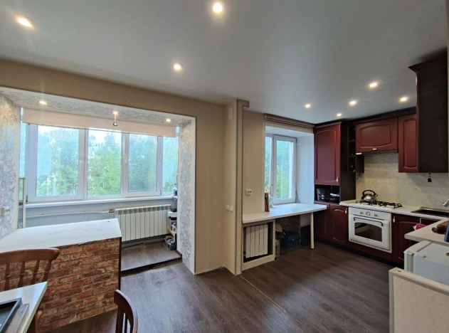 Купить трехкомнатную квартиру в Иванове. Вариант № 9905, 1, площадь -  квм, цена 5500000 рублей