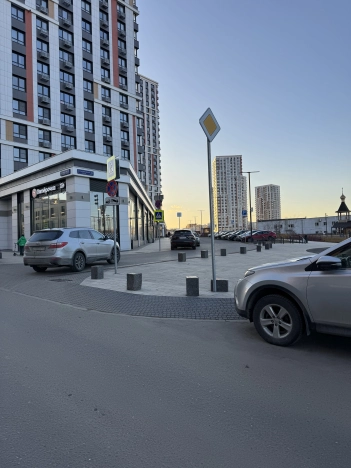 Снять коммерческую недвижимость в Москве. Вариант № 1320983, 16, площадь -  квм, цена 90000.0000 рублей