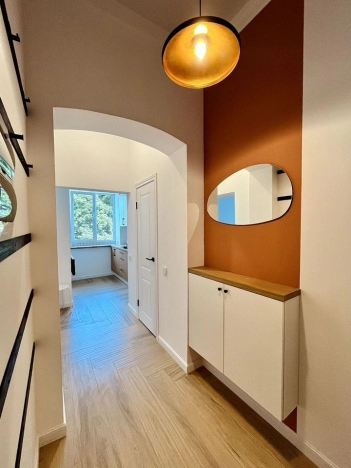 Купить двухкомнатную квартиру на улице Виктора Гакуна в Калининграде. Вариант № 57062, 26, площадь -  квм, цена 7000000 рублей