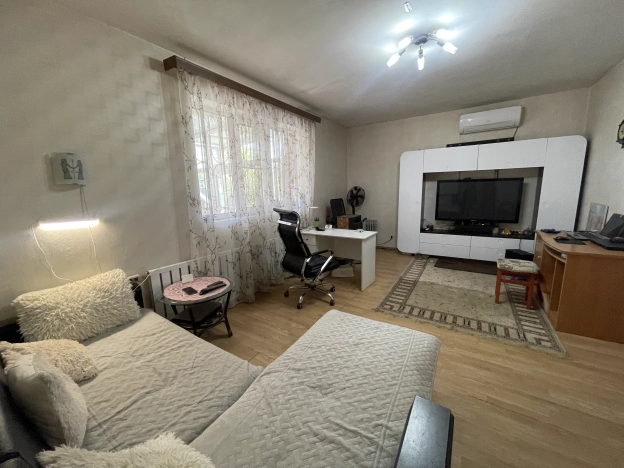 Купить дом в Краснодаре. Вариант № 35306, 34, площадь - квм, цена 8700000.0000 рублей