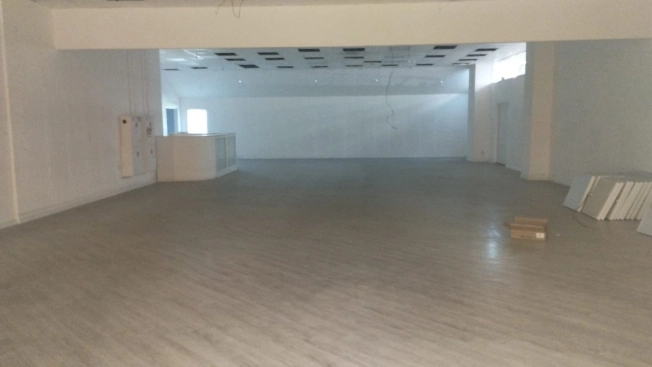 Снять коммерческую недвижимость в Омске. Вариант № 7630960, 13, площадь -  квм, цена 165000 рублей