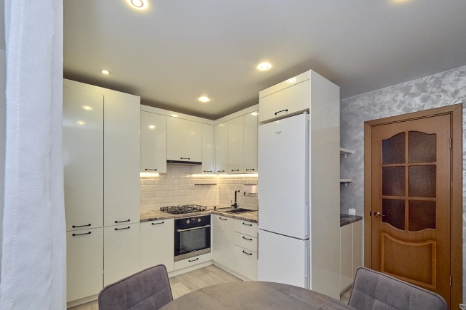 Купить двухкомнатную квартиру в районе Железнодорожный в Рязани. Вариант № 8477874, 0, площадь -  квм, цена 9700000 рублей