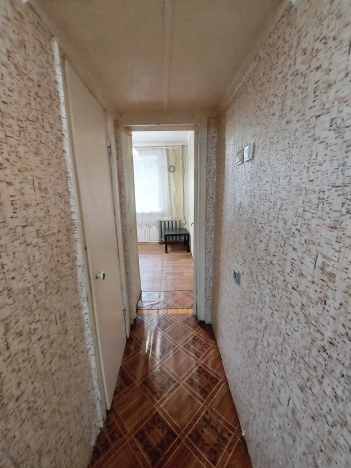 Купить однокомнатную квартиру в Октябрьском. Вариант № 3423377, 6, площадь -  квм, цена 2320000 рублей