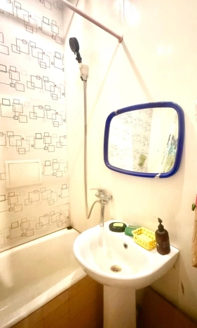 Купить комнату в Новосибирской области. Вариант № 8497715, 11, площадь - квм, цена 2350000 рублей