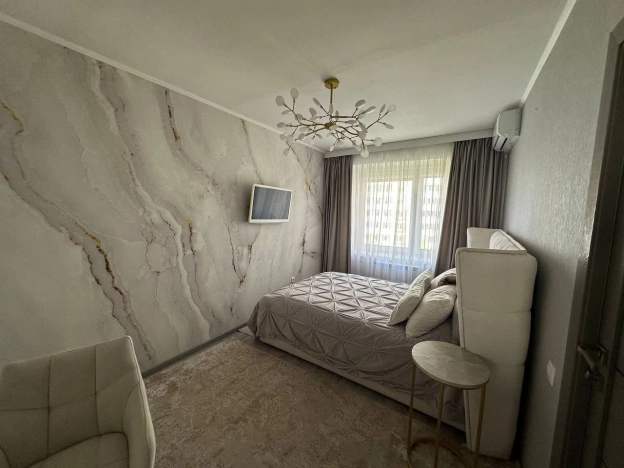 Купить трехкомнатную квартиру на улице Ленинский проспект в Москве. Вариант № 9709360, 1, площадь -  квм, цена 15000000 рублей