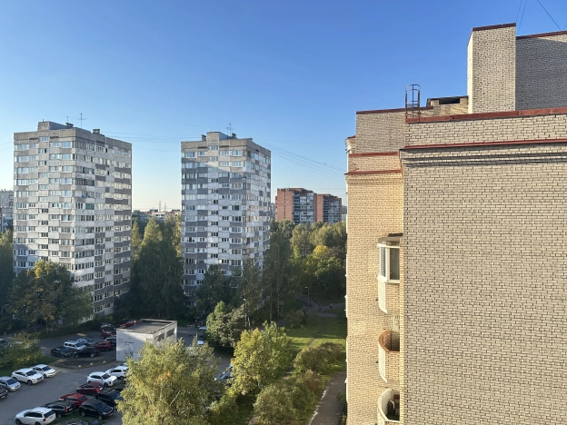 Купить трехкомнатную квартиру у метро Садовая в Санкт-Петербурге. Вариант № 6242664, 27, площадь -  квм, цена 16500000 рублей