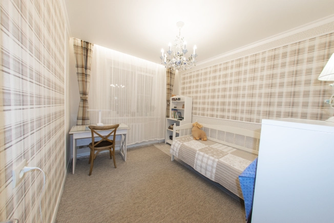 Купить трехкомнатную квартиру на вторичке в Владимирской области. Вариант № 8894919, 13, площадь - квм, цена 5950000 рублей