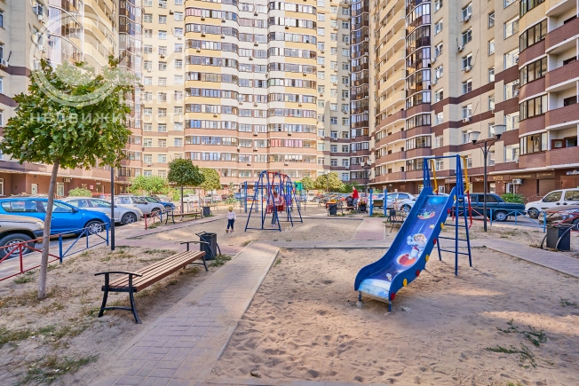 Купить квартиру на улице Туполева в Воронеже. Вариант № 16960, 15, площадь -  квм, цена 5650000 рублей