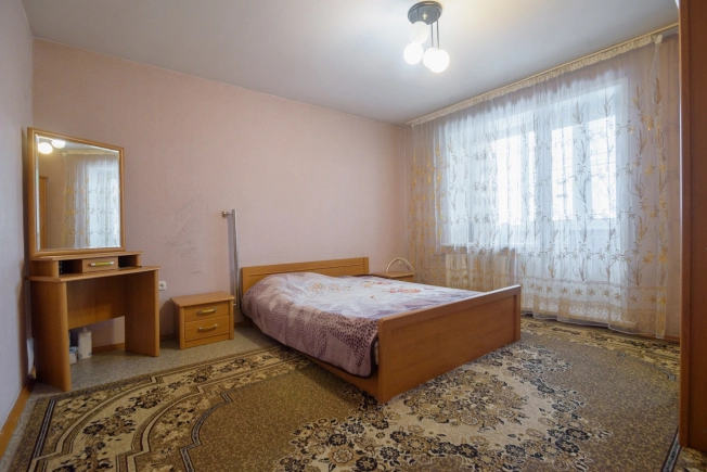 Купить трехкомнатную квартиру в районе Ленинский в Новосибирске. Вариант № 8865194, 8, площадь -  квм, цена 8500000 рублей