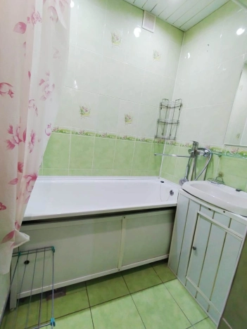 Купить квартиру на улице Цементников в Стерлитамаке. Вариант № 36643, 13, площадь -  квм, цена 4285000 рублей