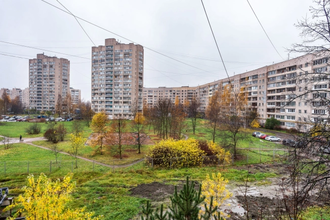 Купить трехкомнатную квартиру в Санкт-Петербурге. Вариант № 8552596, 28, площадь -  квм, цена 7800000 рублей