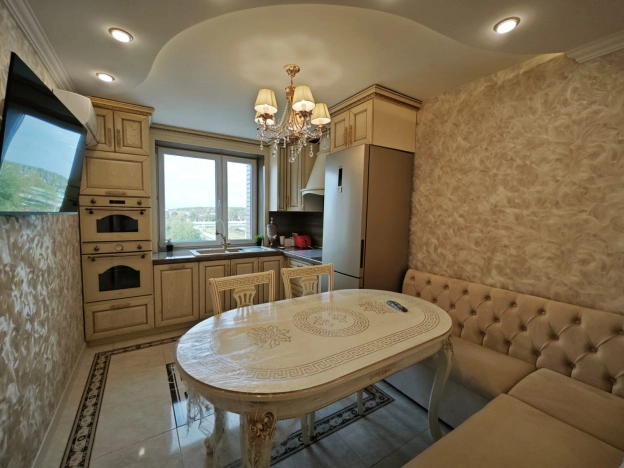 Купить двухкомнатную квартиру на улице Гурьянова в Калуге. Вариант № 5446027, 10, площадь -  квм, цена 7750000 рублей