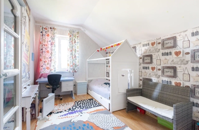 Купить дом в Санкт-Петербурге. Вариант № 8055, 19, площадь -  квм, цена 16500000 рублей