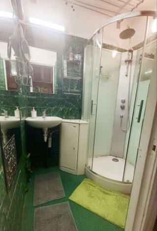 Снять квартиру в Калининграде. Вариант № 10283151, 8, площадь -  квм, цена 35000 рублей