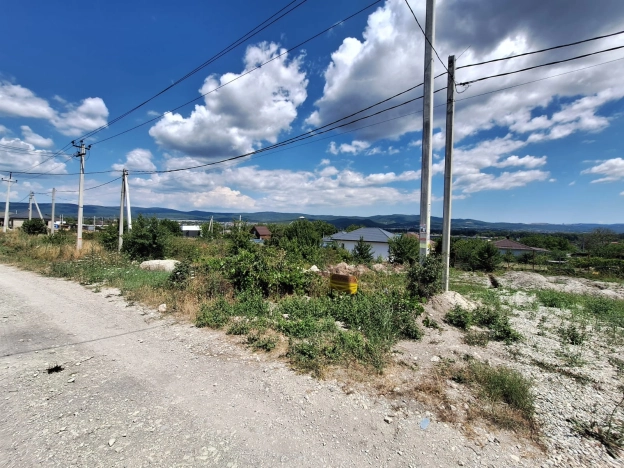 Купить земельный участок в Новороссийске. Вариант № 892305, 4, площадь -  квм, цена 2300000 рублей