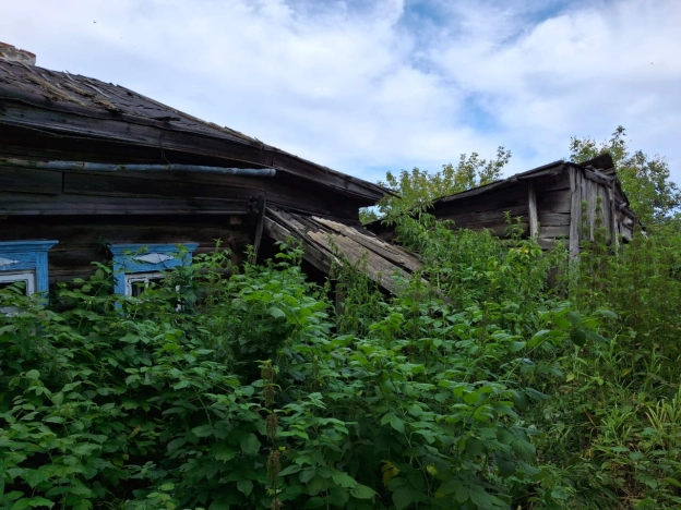 Купить дом на улице Советская в Тюменской области. Вариант № 7232, 5, площадь -  квм, цена 800000 рублей