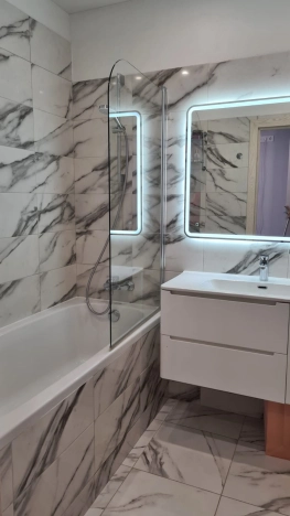 Купить трехкомнатную квартиру на улице Илимская в Москве. Вариант № 10951122, 9, площадь - квм, цена 19500000 рублей