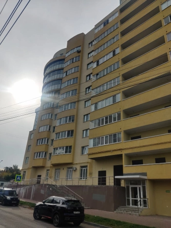 Купить квартиру в районе Железнодорожный в Рязани. Вариант № 3966394, 6, площадь - квм, цена 5059256 рублей